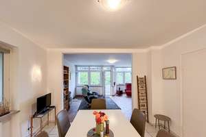 Seltene Gelegenheit!
Nerotal: 116 m² in bester Lage von Wiesbaden! 4 Zi, 2 Bäder, 2 Balkone, Garage – Die vollständige Adresse der Immobilie erhältst du vom Anbieter., 65193 Nordost, Wiesbaden – Vorschaubild 8