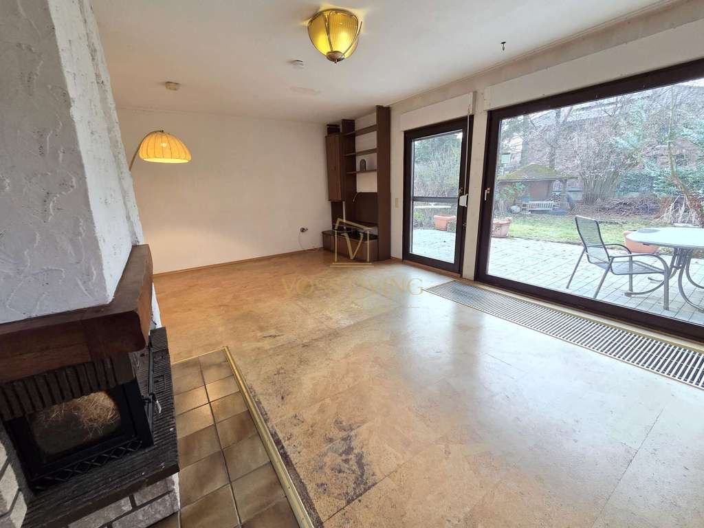 Immobilie in Schöneck - Ein- | Zweifamilienhaus mit Traumgrundstück und Garage in bester Lage von Schöneck - Bild 2