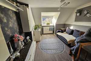 Schöne Dachgeschosswohnung in Elmschenhagen – Kiel – Vorschaubild 8