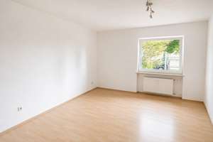 Attraktive  3-ZKB-Wohnung mit unveraubarem Blick auf Dom und Stadtamhof! – Am Europakanal 20, 93059 Stadtamhof, Regensburg – Vorschaubild 5