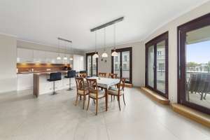 REPRÄSENTATIVE 5-ZIMMER-WOHNUNG IN MITTE
IM MEDITERRANEN FLAIR
MIT ALLEM, WAS DAZU GEHÖRT – Die vollständige Adresse der Immobilie erhältst du vom Anbieter., 10179 Mitte (Ortsteil), Berlin – Vorschaubild 17