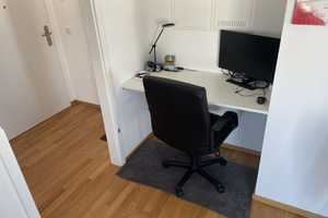 Neuwertige 2-Zimmer-Wohnung mit Süd-Balkon und Einbauküche  – München – Vorschaubild 7