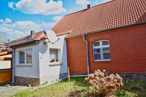 Gemütliches Haus, gr.  Grundstück 2.750 m², 2 Garagen, viel Potential! – Die vollständige Adresse der Immobilie erhältst du vom Anbieter., 15374 Müncheberg – Vorschaubild 6