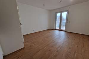 Bezugsfreie 2-Zimmer  Wohnung KFW-55 in Berlin Mitte provisionsfrei zu verkaufen – Wiesenstraße 11, 13357 Gesundbrunnen, Berlin – Vorschaubild 2