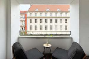 Raumwunder: 3-Zimmer-Altbauwohnung mit Loggia & Balkon im Samariterviertel – Die vollständige Adresse der Immobilie erhältst du vom Anbieter., 10247 Friedrichshain, Berlin – Vorschaubild 5