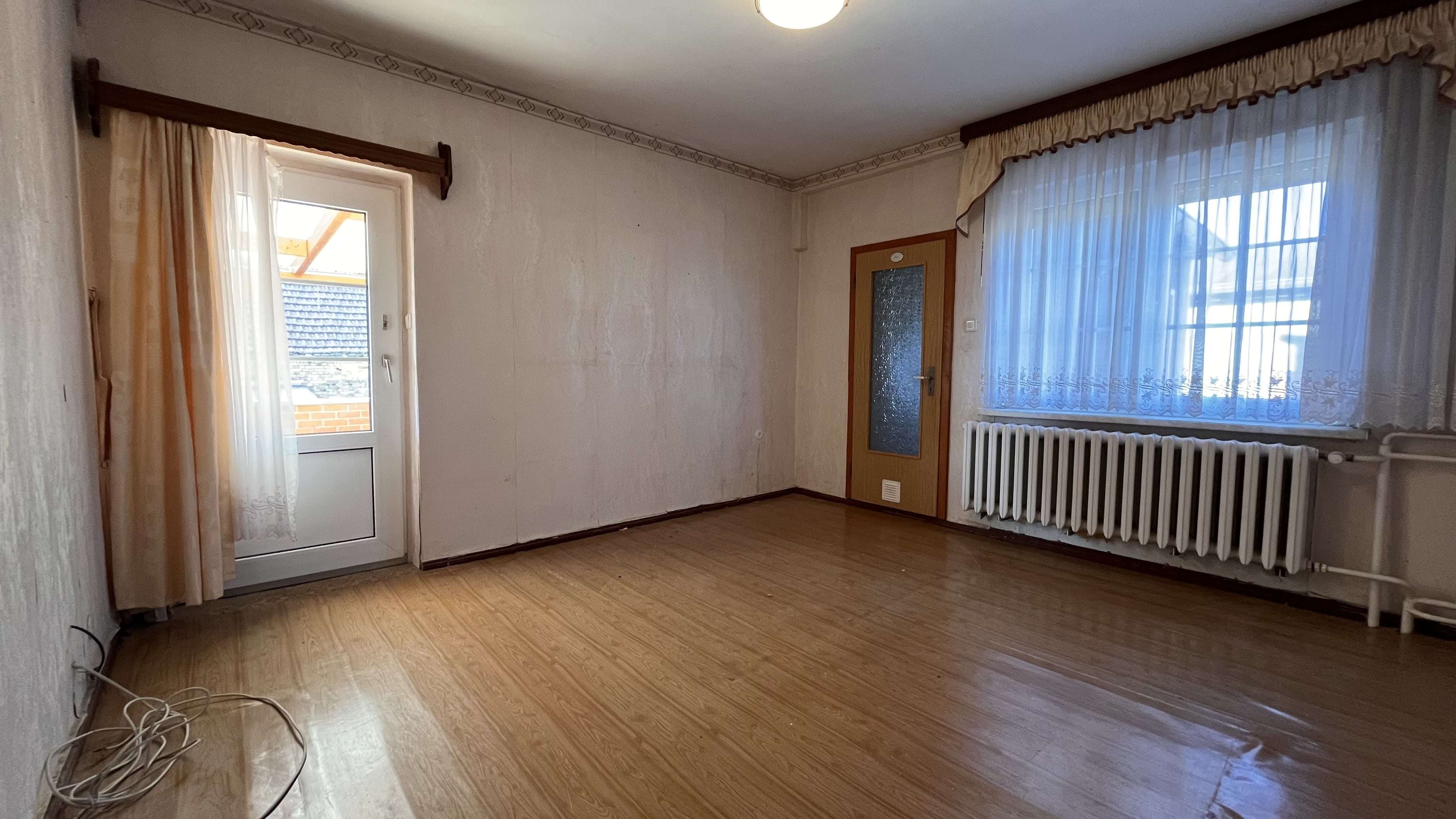 Immobilie in Hecklingen - Familienhaus mit Garten
 - Bild 4