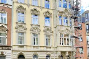 Ideal für junge Familien - 3 Zimmer im Dachgeschoss! – Froweinstraße 26, 42105 Elberfeld, Wuppertal – Vorschaubild 2