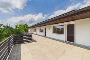 Wohnen ohne Kompromisse! 310 qm Wohnfläche, 10 Zimmer, Garten, Garage, Vollkeller und PV in Destedt! – Schulstraße 2, 38162 Cremlingen – Vorschaubild 23