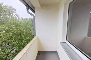 Große 3-Zimmer-Wohnung mit BALKON und viel Komfort in Paderborn-Sennelager – Lahrkampstraße 13, 33104 Schloß Neuhaus, Paderborn – Vorschaubild 2