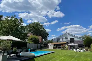 Exklusives Wohnen in Telgte: Luxuriöse Villa mit innovativer Technik und Pool – Warendorf (Kreis) – Vorschaubild 1