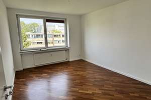 Tolle DG-Whg. ohne Schrägen inkl. EBK u. gr. Balkon,  5 min. von Luegallee – Joachimstr. 24, 40545 Oberkassel, Düsseldorf – Vorschaubild 8