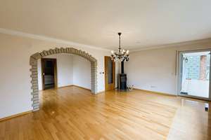 Gepflegter Bungalow in ruhiger Lage in Ingolstadt – Die vollständige Adresse der Immobilie erhältst du vom Anbieter., 85053 Südost, Ingolstadt – Vorschaubild 3
