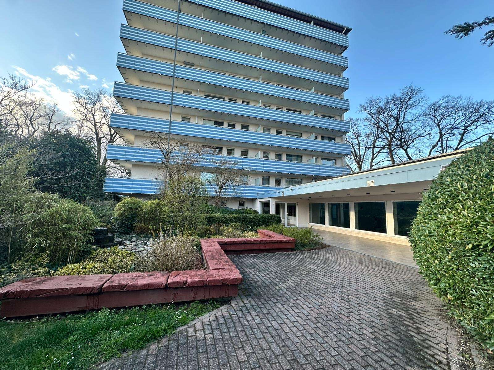 Charmante 1-Zimmer-Wohnung mit Balkon, Schwimmbad & Top-Anbindung in Oberursel, Hochtaunuskreis – Bild 3