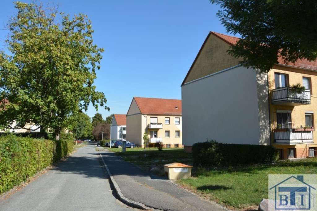 Immobilie in Schönau-Berzdorf auf dem Eigen - kleine vermietete Eigentumswohnung als Anlageobjekt - Bild 2