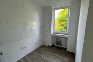 Saniertes Appartement als renditestarke Kapitalanlage in Bonn-Tannenbusch - Provisionsfrei! – Oppelner Straße 31, 53119 Tannenbusch, Bonn – Vorschaubild 2