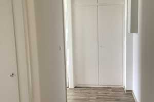 Schöne 1-Zimmer-Erdgeschoss-Wohnung mit Terrasse – Am Behnckenhof 21, 23554 Lübeck – Vorschaubild 2