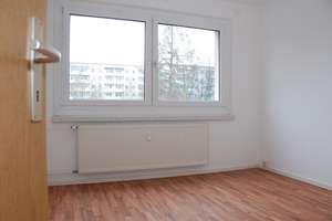 Bezugsfertige 3-Raum-Wohnung – 9120 Helbersdorf, Chemnitz – Vorschaubild 1