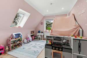 Wohnen wie im Einfamilienhaus! Doppelhaushälfte mit ca. 183 m² Wohn-/Nutzfläche zentral in Rahlstedt – Die vollständige Adresse der Immobilie erhältst du vom Anbieter., 22143 Rahlstedt, Hamburg – Vorschaubild 16