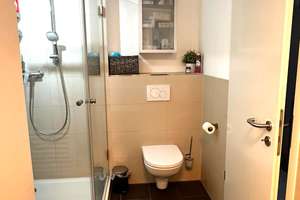 Attraktives 4,5-Zimmer-Reihenhaus mit gehobener Innenausstattung und EBK in Großhansdorf – Die vollständige Adresse der Immobilie erhältst du vom Anbieter., 22927 Großhansdorf – Vorschaubild 23