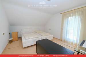 Edles Flair mit traumhafter Aussicht auf Baden-Baden / 4 Zimmer, 2 große Balkone und Kamin – Die vollständige Adresse der Immobilie erhältst du vom Anbieter., 76530 Innenstadt, Baden-Baden – Vorschaubild 10