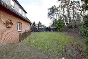 Großzügiges, schön gelegenes 3-Familienhaus mit 2 großen Wohnungen + Einliegerwohnung. – Hannover (Kreis) – Vorschaubild 6