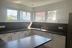 TOP-LAGE | Modernes EFH | Erdwärme | EBK | großer Garten | Garage & Carport | uvm. – Halle (Saale) – Vorschaubild 8