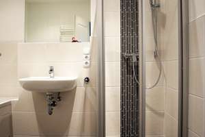 Property thumbnail 7