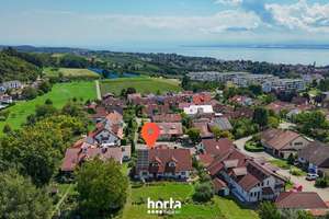 Bezugsfreie Doppelhaushälfte mit Einliegerwohnung, See- und Alpensicht in Daisendorf – Die vollständige Adresse der Immobilie erhältst du vom Anbieter., 88718 Daisendorf – Vorschaubild 1