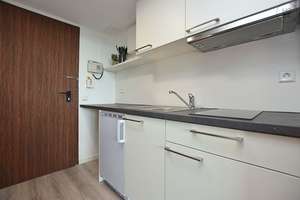 Modern möbliertes Apartment mit Weitblick im SI-Centrum in Stuttgart Möhringen – Die vollständige Adresse der Immobilie erhältst du vom Anbieter., 70567 Möhringen-Mitte, Stuttgart – Vorschaubild 3