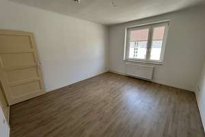 Nicht lang überlegen! Geräumige 2-Zimmer-Wohnung mit Balkon! – Eickendorfer Str. 6, 39122 Fermersleben, Magdeburg – Vorschaubild 4