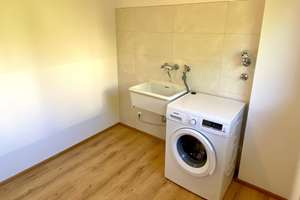 Großzügige 4,5-Zimmer-Wohnung mit 130 m², Balkon und Garage mit Wallbox – Die vollständige Adresse der Immobilie erhältst du vom Anbieter., 81927 Englschalking, München – Vorschaubild 7