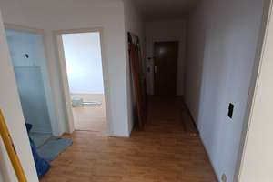 Helle 3-Zimmer Wohnung im 7. OG mit Aufzug in Krefeld-Stadtmitte – Weggenhofstr. 22, 47798 Stadtmitte, Krefeld – Vorschaubild 1