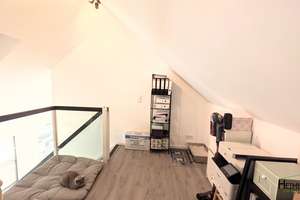 Moderne & edle Dachgeschosswohnung mit großem SÜD-Balkon (19m²) - 5 Gehminuten vom Feldmochinger See – Karlsfelder Str. 38 C, 80995 Feldmoching, München – Vorschaubild 10