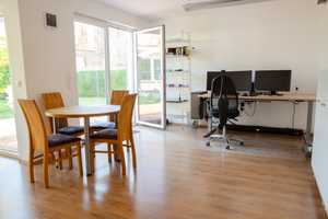 PROVISIONSFREI - DAS KÖNNTE IHR TRAUMHAUS SEIN - RUHIG GELEGEN IN ZWEITER REIHE NÄHE CITY!!! – Steuerwalder Str. 62a, 31137 Hildesheim (Kreis) – Vorschaubild 2