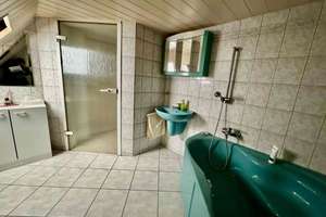 Mehrgenerationenhaus mit großem Grundstück zu verkaufen! *Pool* *Garage* *Einliegerwohnung* – Die vollständige Adresse der Immobilie erhältst du vom Anbieter., 1612 Nünchritz – Vorschaubild 15