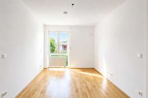 Urban wohnen. Im Grünen leben. Penthousegefühl: Moderne 3-Zimmerwohnung mit Südwestbalkon – Die vollständige Adresse der Immobilie erhältst du vom Anbieter., 80686 Land in Sonne, München – Vorschaubild 5