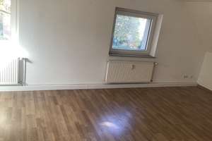 Großzügige 3-Zimmer-Dachgeschosswohnung wartet auf SIE! – An der Friedweide 47, 45899 Horst, Gelsenkirchen – Vorschaubild 6