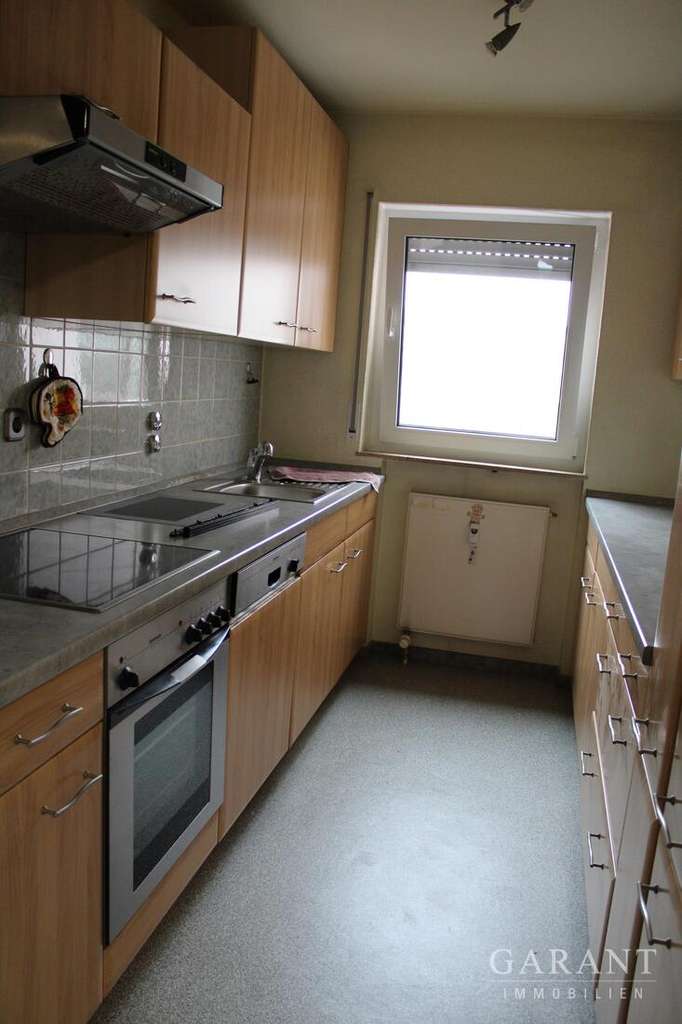 Immobilie in Lauffen am Neckar - Investieren in Betongold - 3 Zimmer-Wohnung mit Balkon und Außenstellplatz sucht neuen Investor! - Bild 2