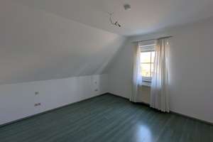 Helle 4-Zimmer-Wohnung mit Balkon in Garching bei München – Die vollständige Adresse der Immobilie erhältst du vom Anbieter., 85748 Garching bei München – Vorschaubild 5