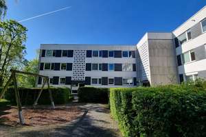 IDEAL FÜR DIE FAMILIE MIT LOGGIA UND TIEFGARAGENSTELLPLATZ – Die vollständige Adresse der Immobilie erhältst du vom Anbieter., 42113 Uellendahl-Katernberg, Wuppertal – Vorschaubild 1