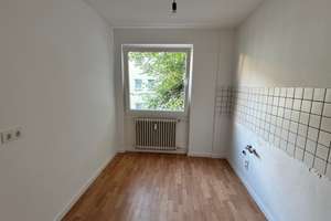 Schöne 2-Zimmer Wohnung mit Balkon! Erstbezug nach umfangreicher Sanierung! – Unterdorfstraße 8, 45143 Altendorf, Essen – Vorschaubild 8