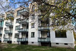 Gepflegte 3-Zimmer-Wohnung mit großem Balkon in Wolfsburg Vorsfelde – Lüneburger Ring 6, 38448 Vorsfelde, Wolfsburg – Vorschaubild 1
