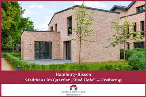 Hamburg-Rissen – Stadthaus im Quartier „Ried Høfe” - Erstbezug