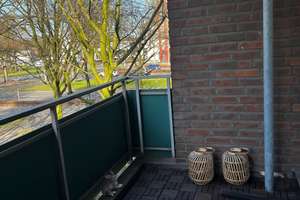 Provisionsfrei!! Stilvolle, modernisierte 2-Zimmer-Wohnung mit Balkon und Einbauküche in Krefeld – Die vollständige Adresse der Immobilie erhältst du vom Anbieter., 47807 Fischeln, Krefeld – Vorschaubild 10