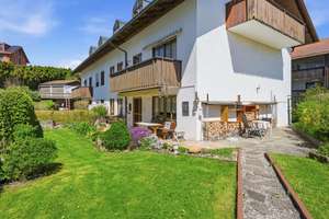 Top gepflegte 3-Zi.-EG-Wohnung mit Südgarten & TG-Stellplatz! – Die vollständige Adresse der Immobilie erhältst du vom Anbieter., 85567 Grafing bei München – Vorschaubild 2