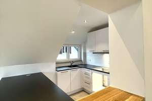 Kernsanierte Dachgeschoss-Wohnung mit fantastischem Ausblick – Schiltacherstraße 22a, 70569 Kaltental, Stuttgart – Vorschaubild 4
