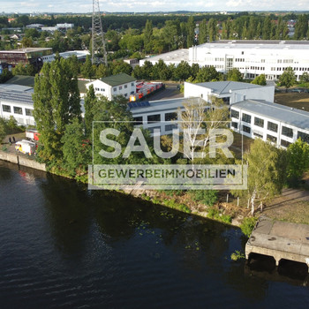 Moderne Büroflächen am Wasser mit Stellplätzen! *2735*