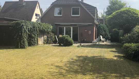 Bild von Geräumiges 5-Zimmer Doppelhaus in Hamburg-Hummelsbüttel