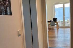 Sonnige 2-Zimmer-Wohnung mit Einbauküche im Candis Viertel in Regensburg – Edith-Stein-Straße 36, 93055 Ostenviertel, Regensburg – Vorschaubild 3