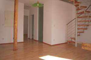 N-Süd, toller Blick über Nürnbergs Dächer! Freie 3-Zimmer-Maisonette-Wohnung mit Dachloggia – Gabelsberger Str. 4, 90459 Galgenhof, Nürnberg – Vorschaubild 4
